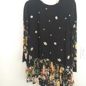 QED London, romper, size 12, black floral print